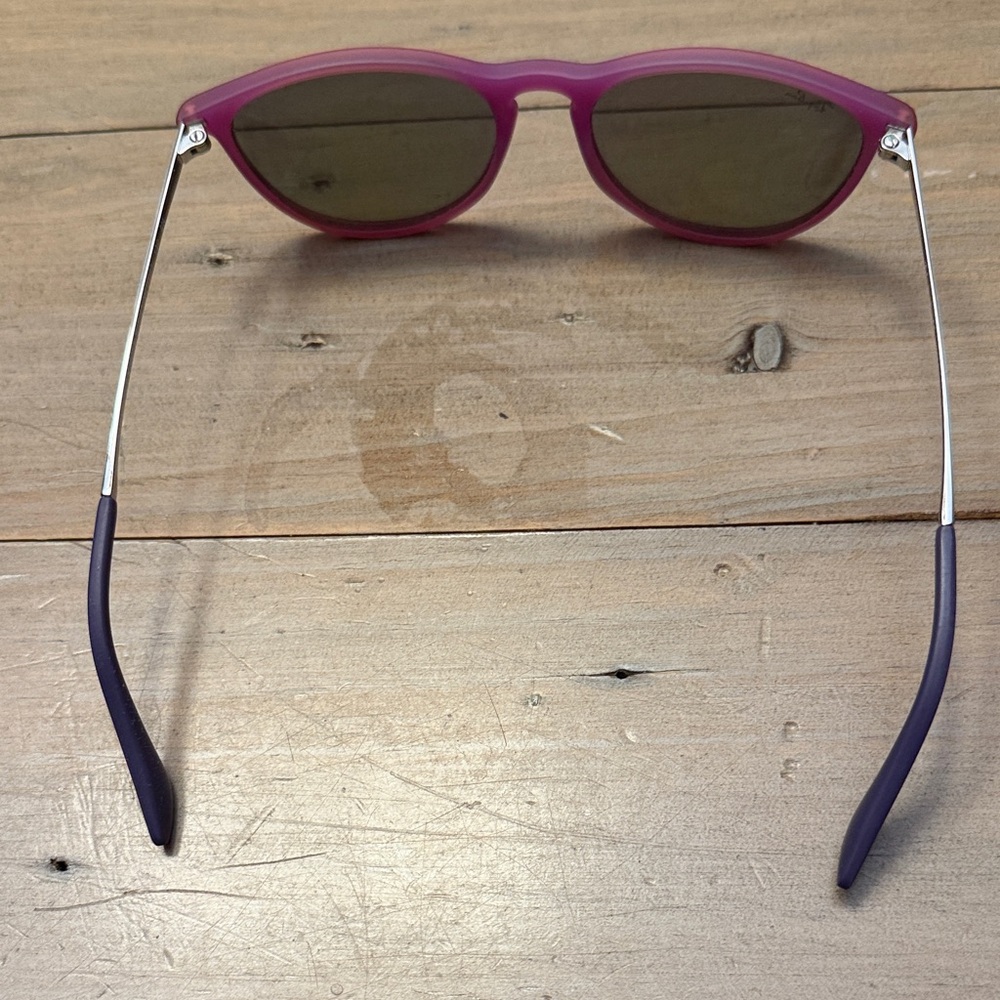Girls Ray-Ban Purple Sunglasses with Red Case - Picture 3 of 4